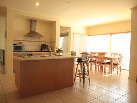 St Leonards - Photo 3