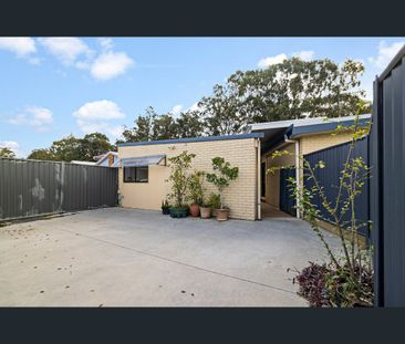 2/100 Bundilla Boulevard, Mountain Creek, Qld 4557 - Photo 2