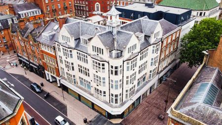 4 bedroom flat share to rent - Photo 4