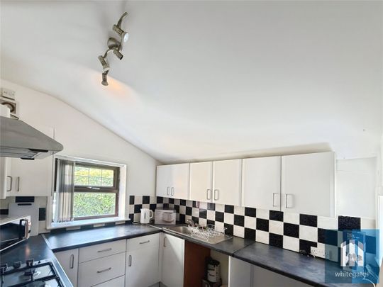 Lowerhouses Lane, Lowerhouses, Huddersfield, HD5 - Photo 1