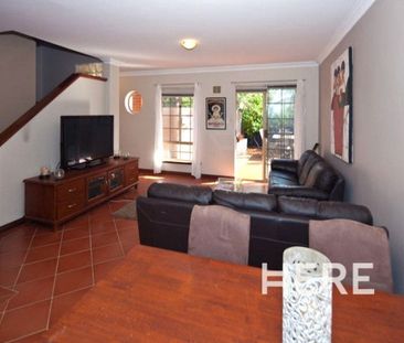 5/17 Kinsella Street, Joondanna WA 6060 - Photo 3