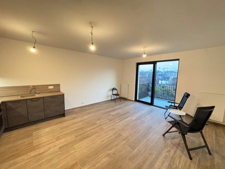 Appartement1 chambre + balcon à 1400 Nivelles  Loyer: 900 € - Photo 3