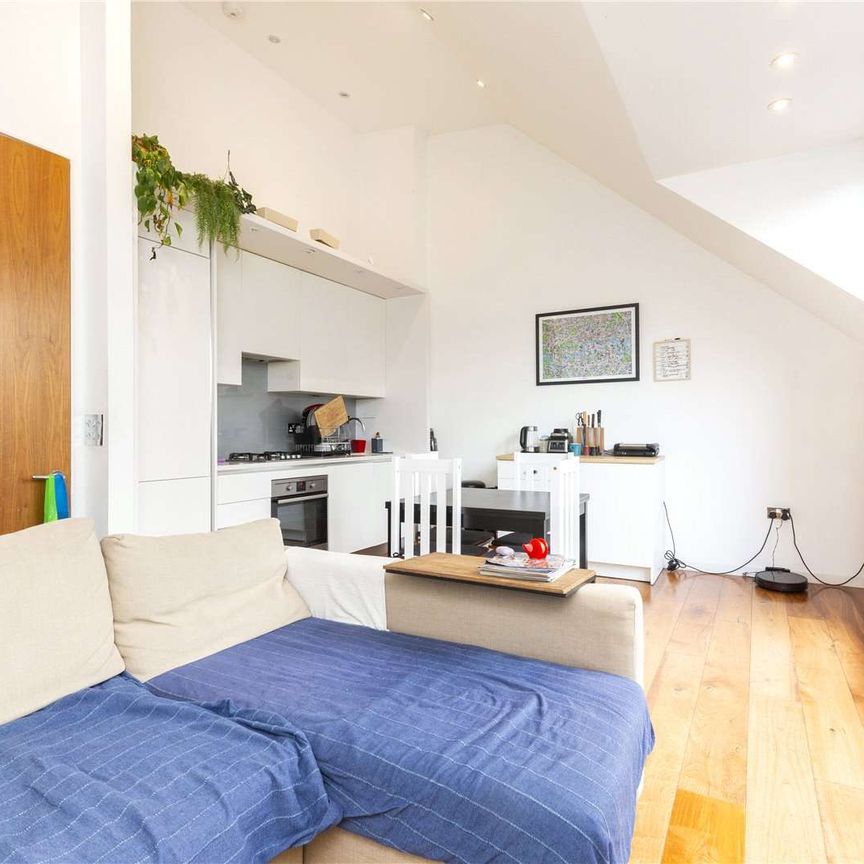 Archway Road, London, N6 5AU - Photo 1