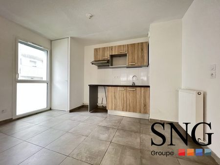 T3 AVEC BALCON ET PARKING - Photo 4