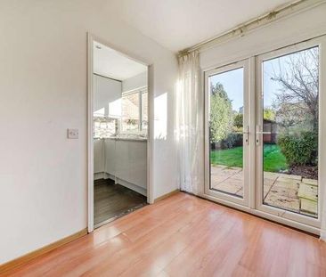 Ascot, Chichester Close, SL5 - Photo 3