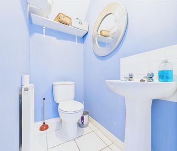 2 bedroom terraced house to rent - Photo 6