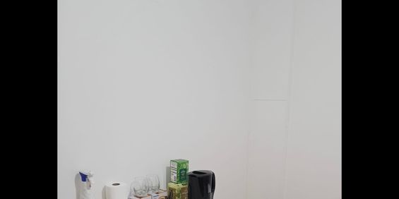 Bedsit, Grays Inn Road, WC1X - Photo 3