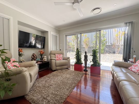 4 Bedroom Family Home in Mulgoa Rise - Photo 1