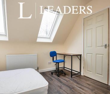 4 bedroom terraced house to rent - Photo 5