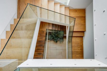 6 Bedroom House To Let - Photo 4