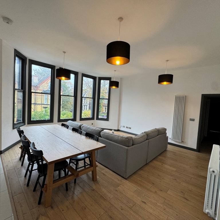 Ivanhoe Road, Liverpool, L17 - Photo 1