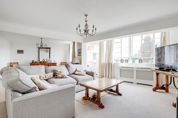 3 Bedroom Flat To Let - Photo 1