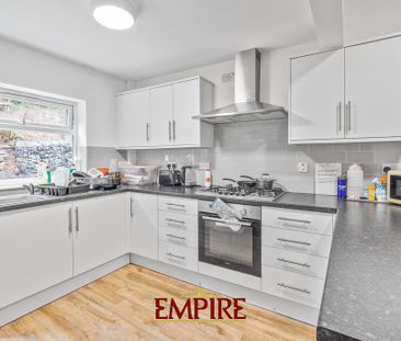 1 bedroom in a house share to rent - Photo 4