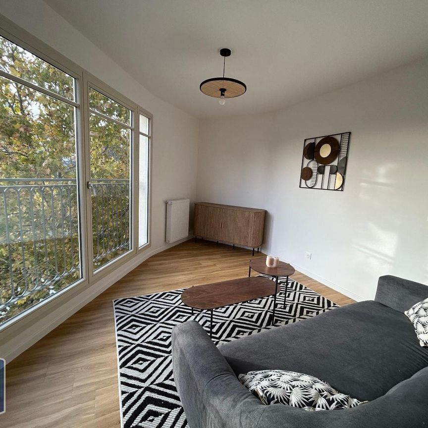 Location Appartement 3 pièces 59m² AUBERVILLIERS 93300 - Photo 1