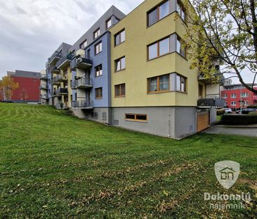 Pronájem bytu 2+kk 61 m² - Photo 1