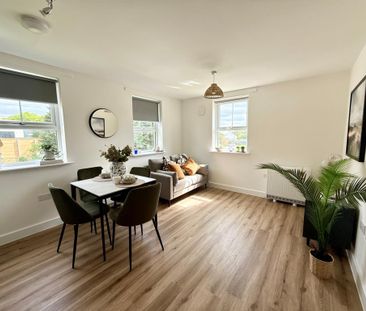2 bedroom townhouse to rent - Photo 1