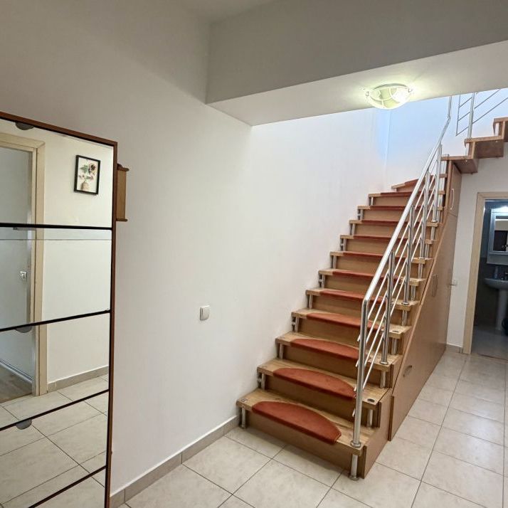 Apartament tip duplex cu 4 camere Voluntari - Photo 1