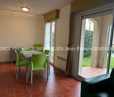 Location Appartement 2 pièces 34m² STE CECILE LES VIGNES 84290 - Photo 3