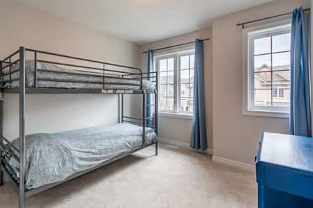 For Lease - 120 Dunrobin Lane, Grimsby, Ontario - Photo 3