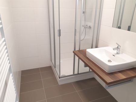 AKTION 1. MONAT MIETFREI 2 ZI-WOHNUNG MIT SÜDLOGGIA IM LETZTEN STOCK IM NEUEN REININGHAUS - Foto 5