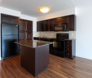 For Lease - 330 Burnhamthorpe Road Unit# 801, Mississauga, Ontario - Photo 2