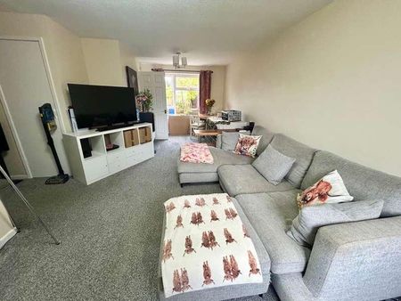 Masefield Road, OX16 - Photo 3