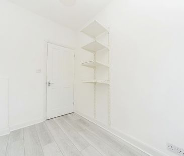 Vale Road, Worcester Park, KT4 7 - Photo 1