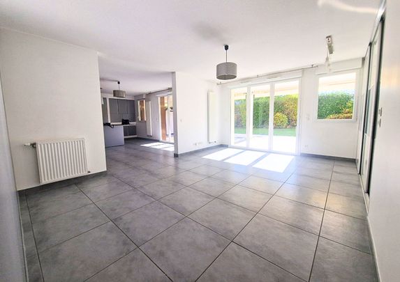 Location Appartement 4 pièces 109m² - Photo 1