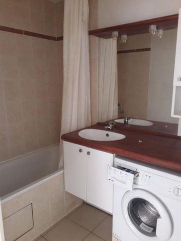 Location Appartement 2 pièces 42m² DARNETAL 76160 - Photo 3