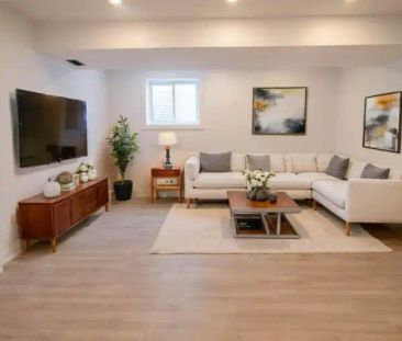 89 Jacobson Ave - 2 | 89 Jacobson Ave -, St. Catharines - Photo 1