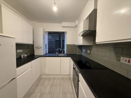 1 bedroom flat to rent - Photo 4