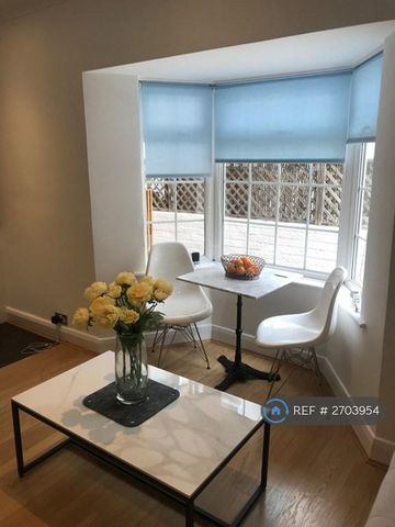 1 bedroom semi-detached house to rent - Photo 4