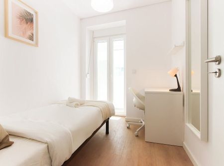 Rua Actor João Rosa, Lisbon, Lisbon 1900-021 - Photo 5