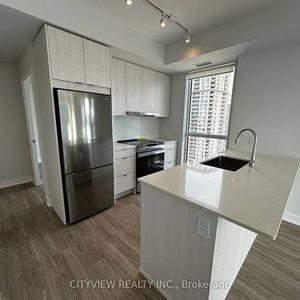 Burnhamthorpe/Confederation Brand New 2Bdrm Modern Kitchen Lrg Balcon - Photo 2