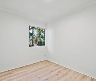 Modern Lower Duplex 150m from Newport Beach! - Photo 6