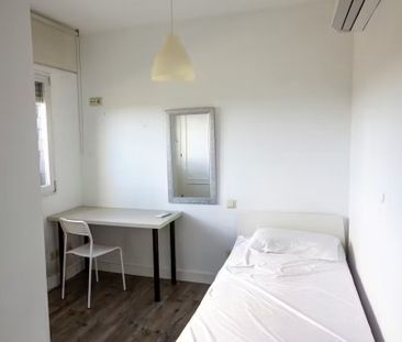 Calle Burgos, Pozuelo de Alarcón, Community of Madrid 28223 - Photo 3