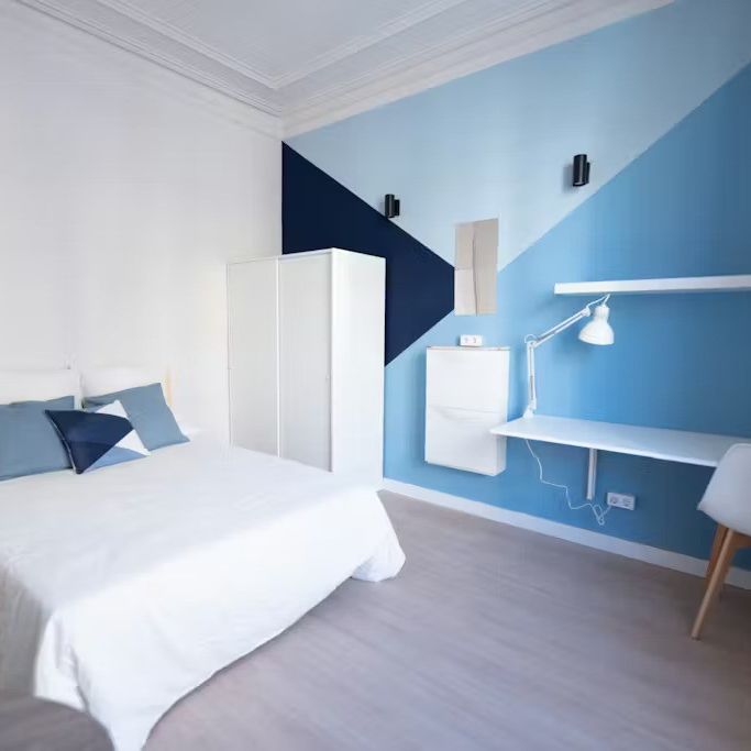 Ronda de Sant Pere, Barcelona, Catalonia 08010 - Photo 1