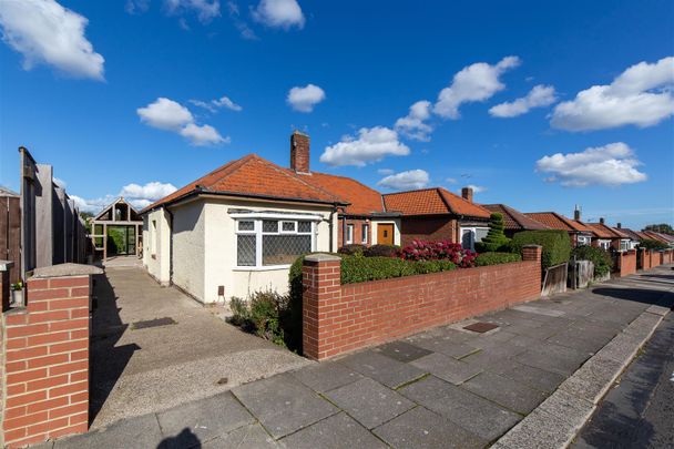 2 bed semi-detached bungalow to rent in Sackville Road, Heaton, NE6 - Photo 1