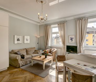 Bright 1-room apartment, Munich-Gärtnerplatzviertel - Photo 1