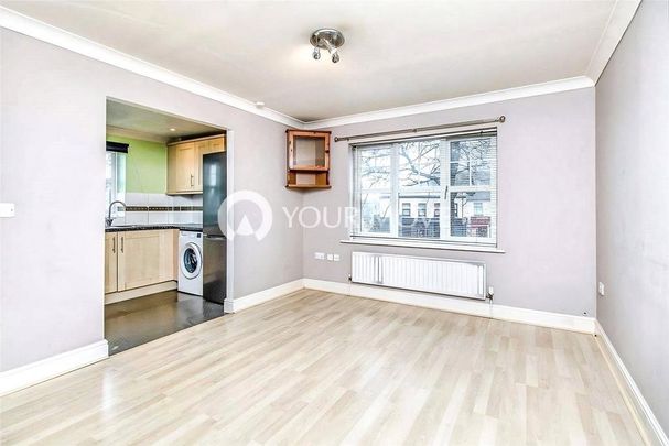 2 bedroom flat to rent - Photo 1