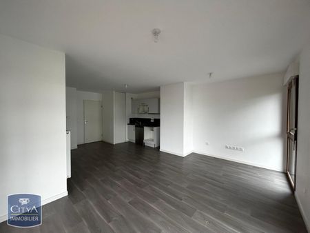 Location Appartement 3 pièces 60m² LILLE 59000 - Photo 4