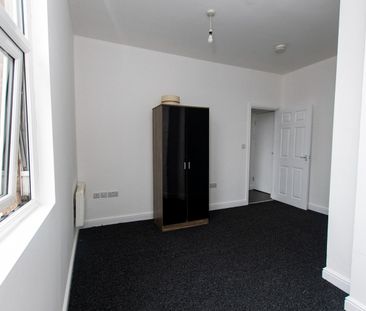1 Bed Flat, Denman Street, NG7 - Photo 3
