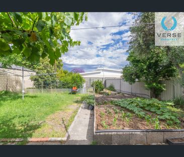 Family home with big backyard! - Photo 3