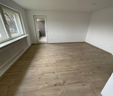 Modernisierte 3-ZKB-Balkonwohnung im Hochhaus im Europaviertel zu v... - Foto 1