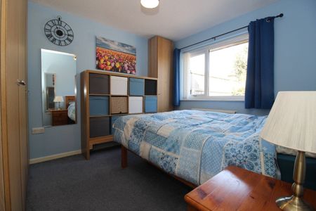 Alden Avenue - Photo 5