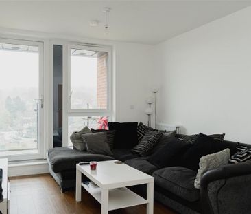 1 bedroom flat to rent - Photo 2