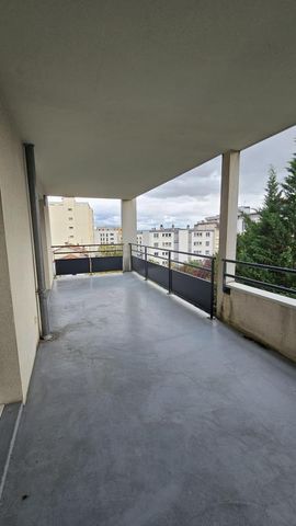 Location Appartement Clermont-Ferrand - Photo 3