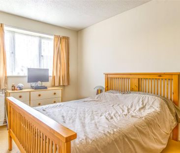 3 bedroom link detached house to rent - Photo 6