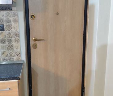 Ενοικίαση κατοικίας, 24 τ.μ., Αθήνα, 400 € - Photo 3