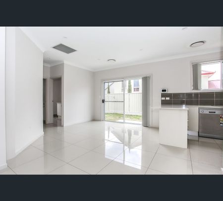 2/19 Moonstone Drive, Orange, NSW 2800 - Photo 4